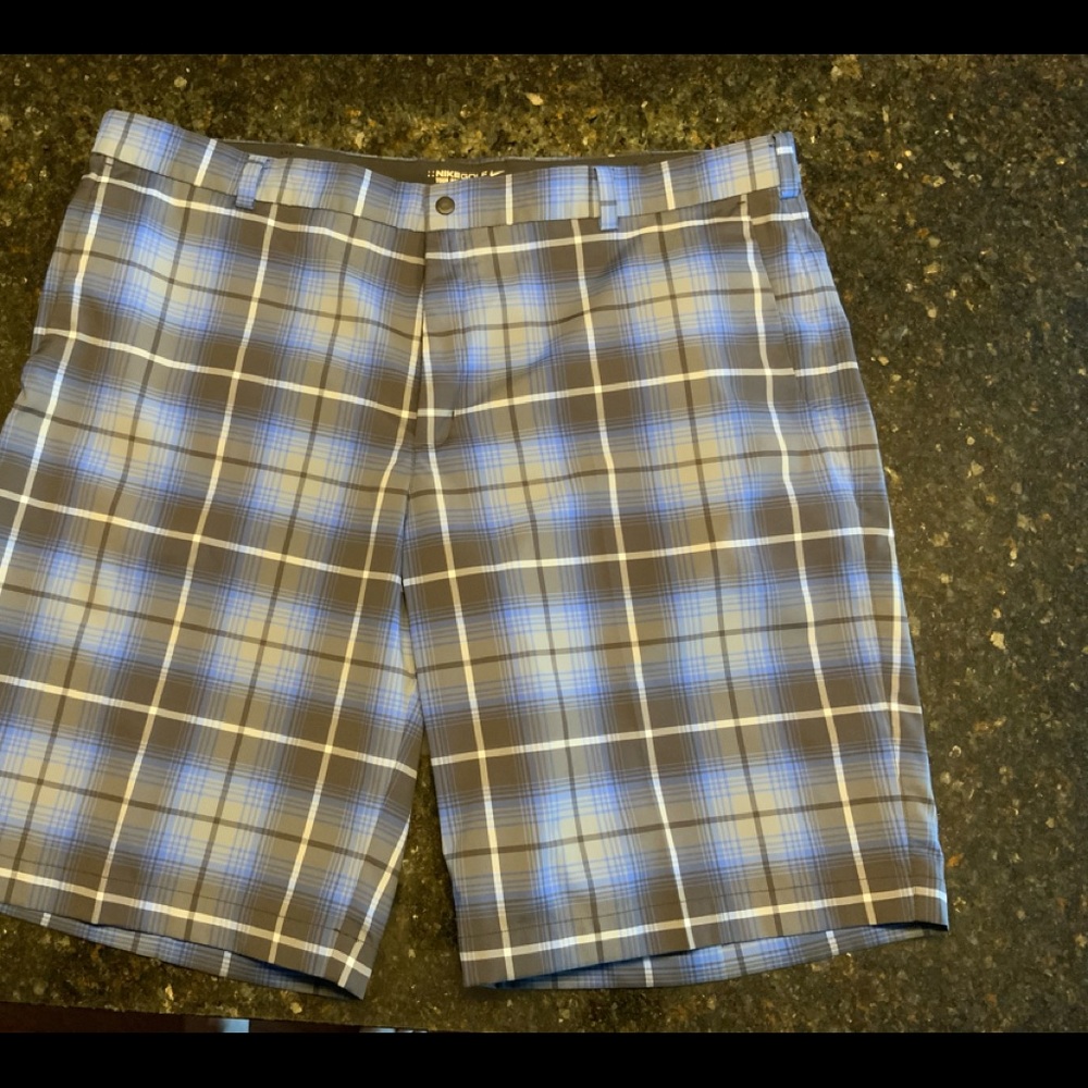Nike DriFit Golf Shorts - Size 42